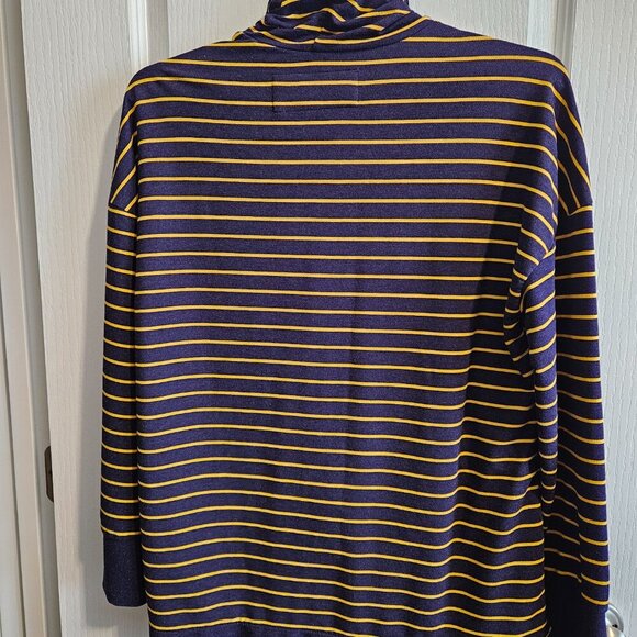 Antigua LSU Women's Long Sleeve Shirt - Picture 2 of 5